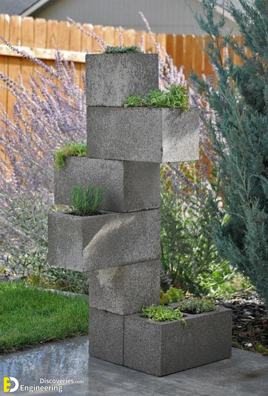 19-engineering-discoveries-creative-and-easy-garden-decorating-ideas-with-concrete-blocks.jpg