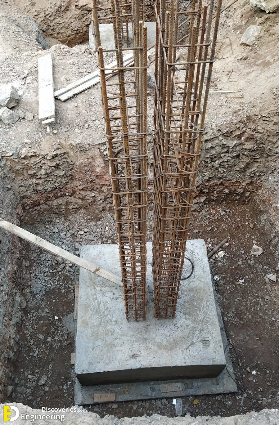 19-engineering-discoveries-reinforced-concrete-structures-under-construction.jpg