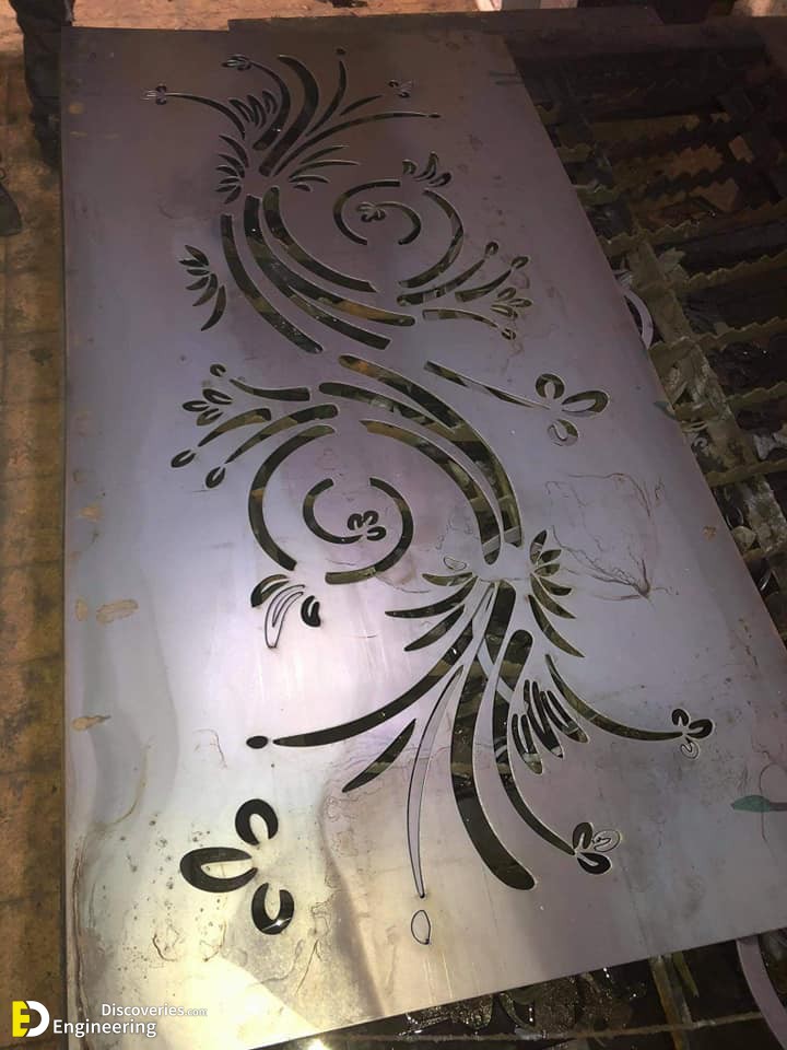 26-engineering-discoveries-amazing-steel-cnc-laser-cut-main-door-designs.jpg