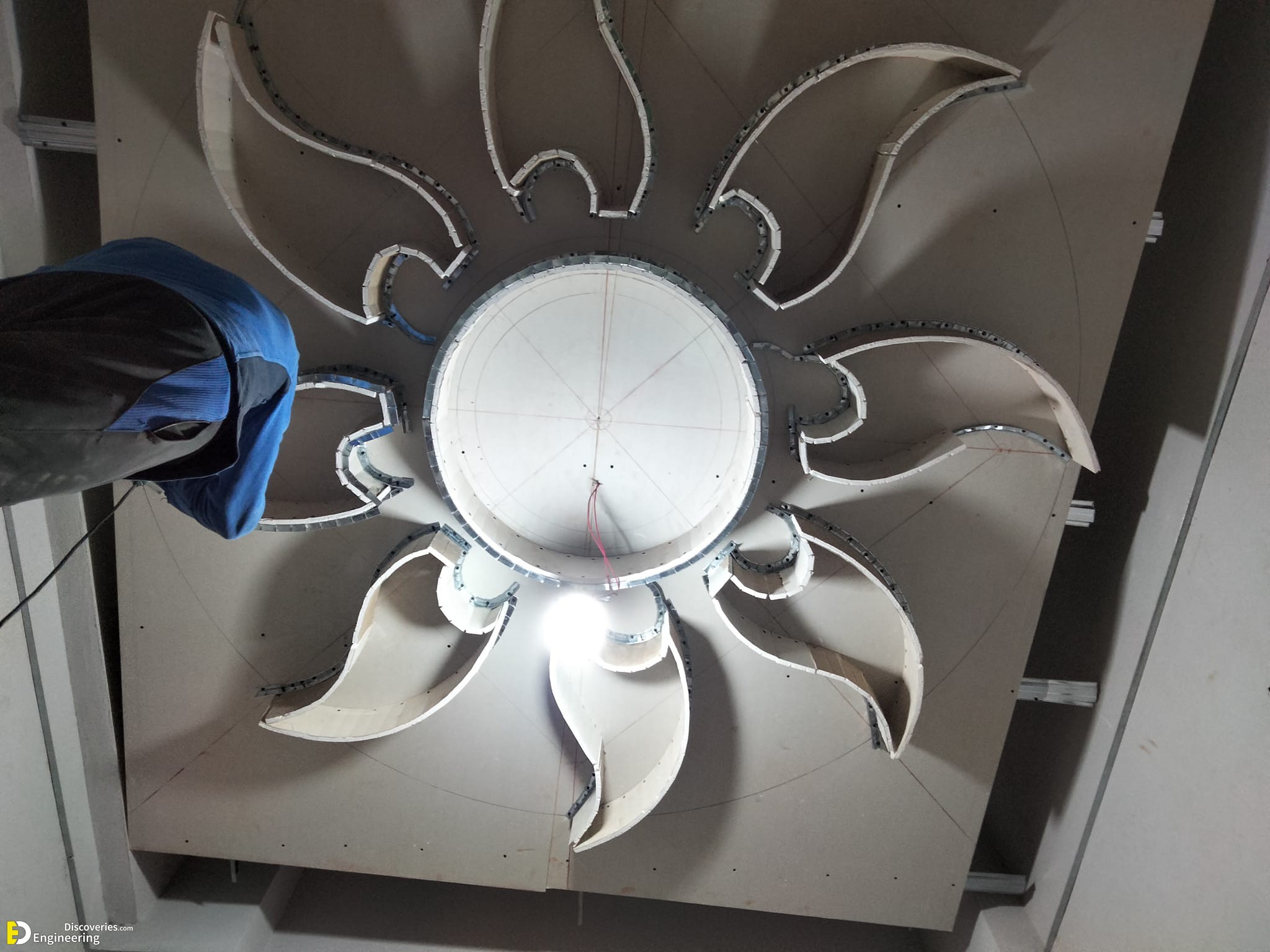 29-engineering-discoveries-elevate-your-home-design-with-these-unique-gypsum-board-false-ceiling-concepts.jpg