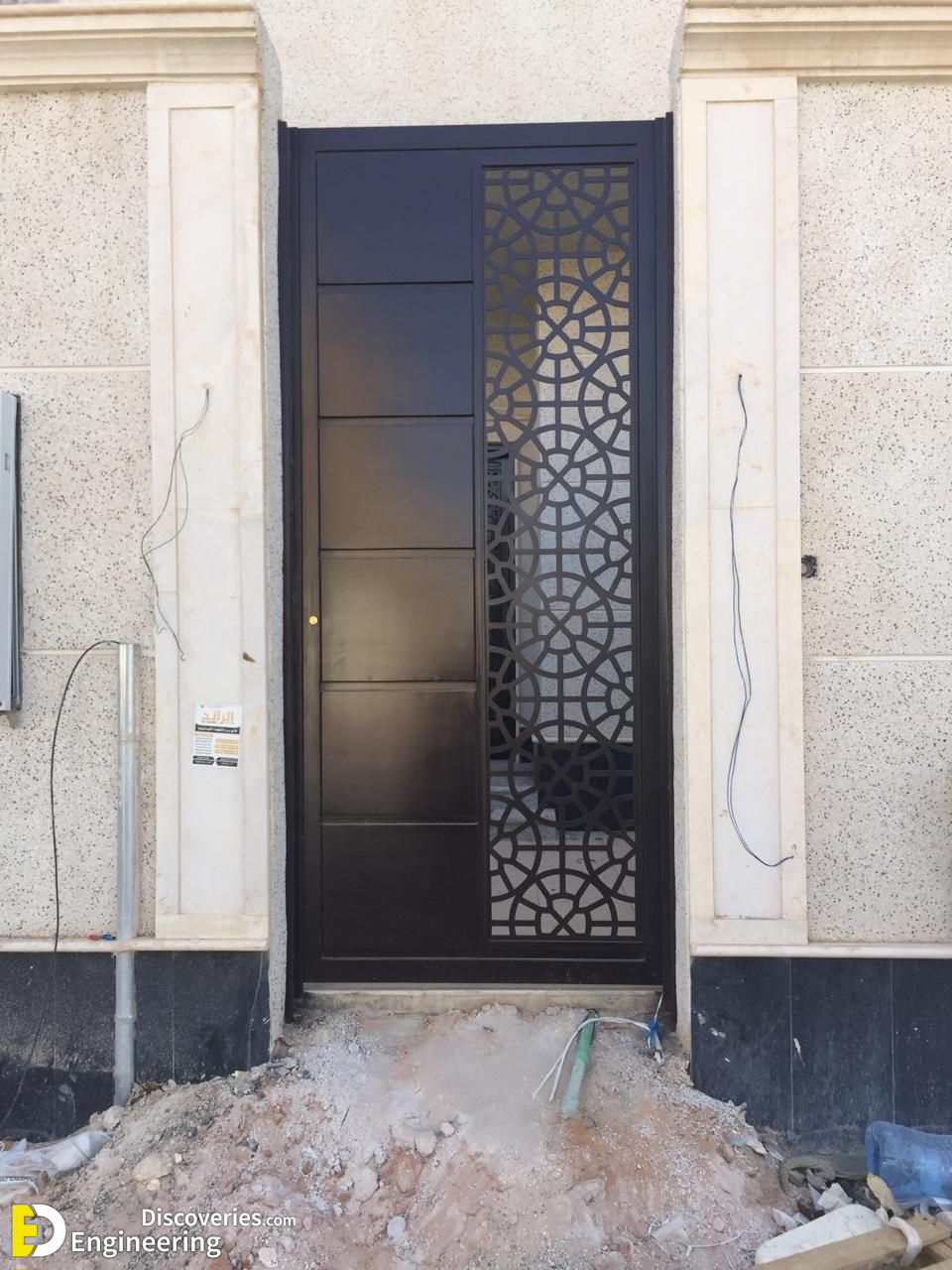 31-engineering-discoveries-amazing-steel-cnc-laser-cut-main-door-designs.jpg