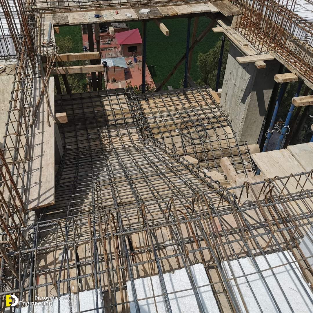32-engineering-discoveries-332B-photos-record-the-results-of-workers-at-the-construction-site.jpg