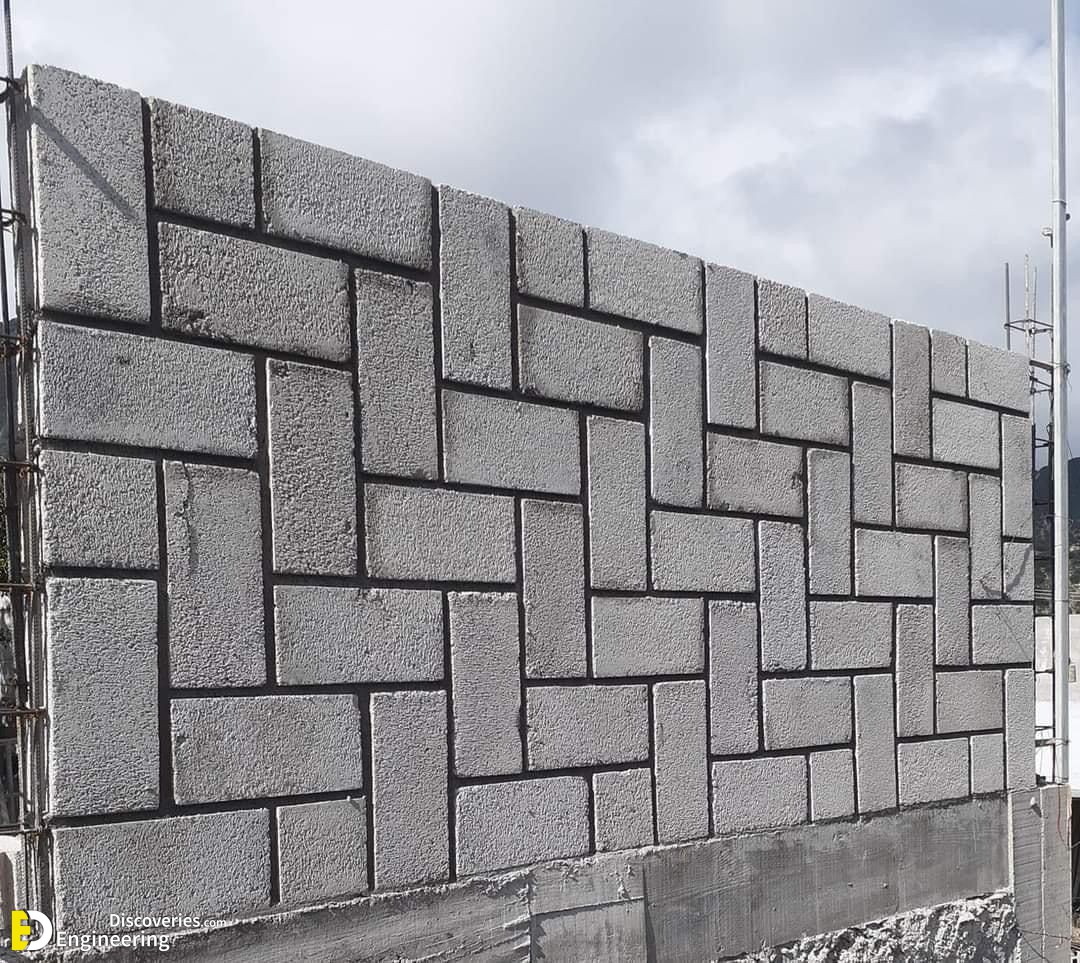 33-engineering-discoveries-332B-photos-record-the-results-of-workers-at-the-construction-site.jpg
