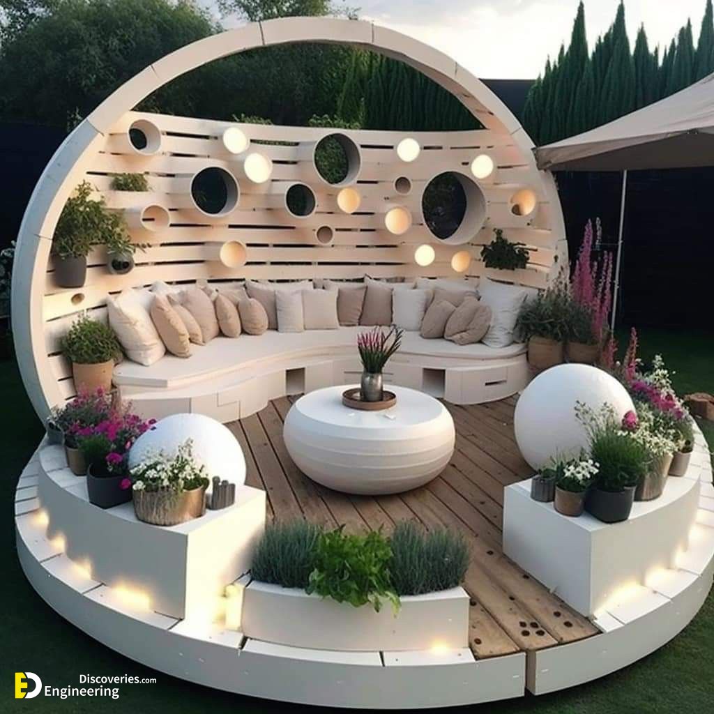 35-engineering-discoveries-redefine-outdoor-living-wooden-pallet-creations-that-wow.jpg