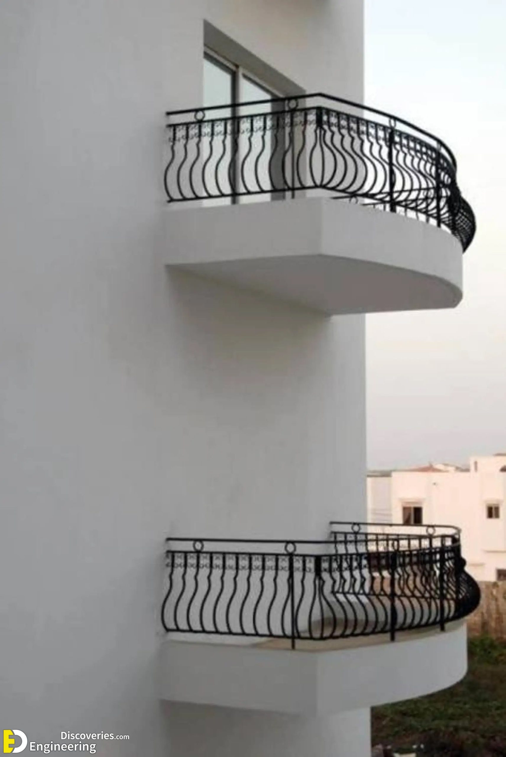 12-engineering-discoveries-the-worst-construction-mistakes-ever-made-scaled.jpg