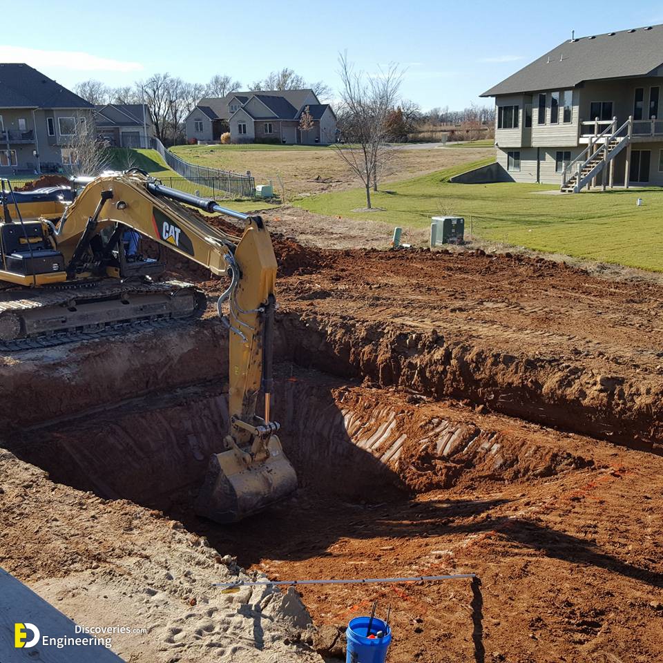 15-engineering-discoveries-from-groundwork-to-glory-332B-epic-photos-of-an-rcc-swimming-pool-under-construction.jpg