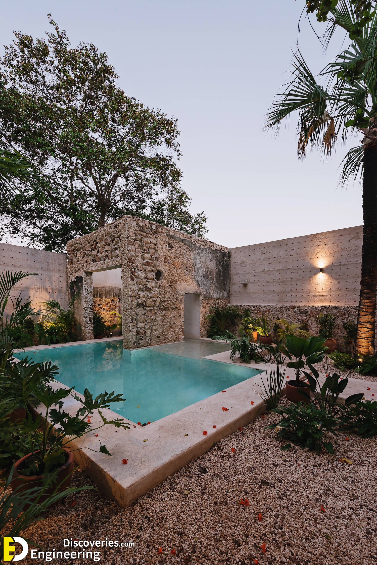 15-engineering-discoveries-gorgeous-modern-swimming-pool-designs.jpg