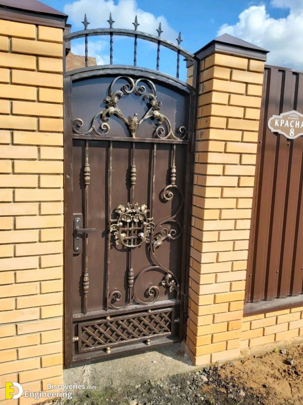 2-engineering-discoveries-step-into-luxury-front-iron-gate-designs-that-redefine-home-entrances.jpg