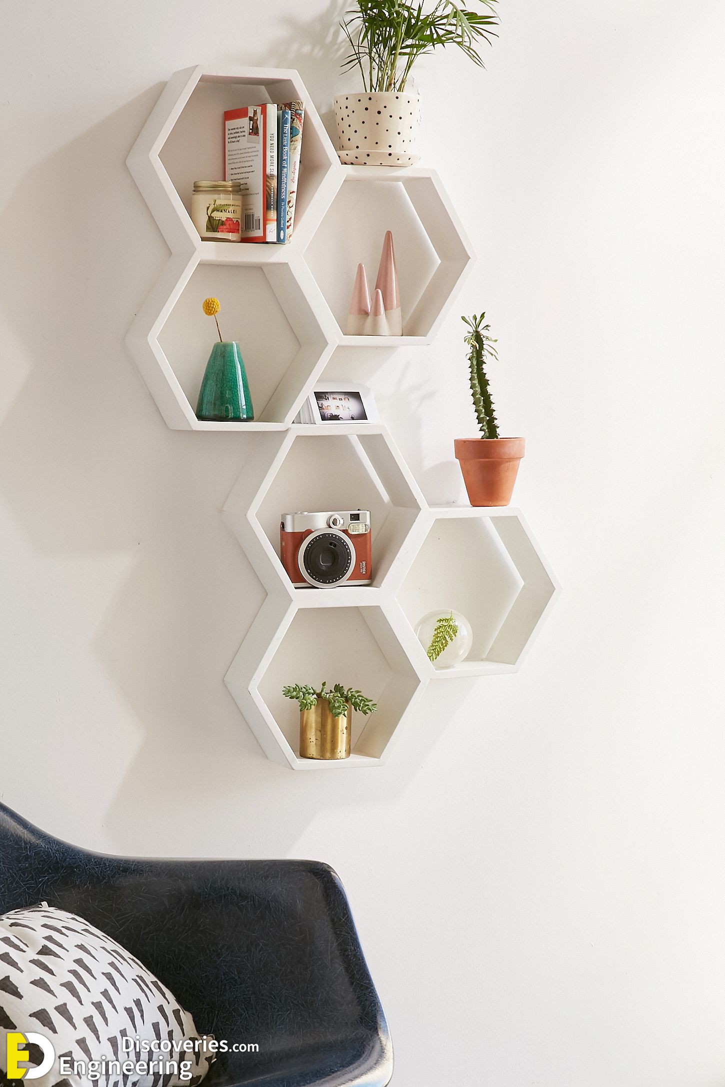 26-engineering-discoveries-elevate-your-interior-design-with-these-inspiring-wall-shelves.jpg