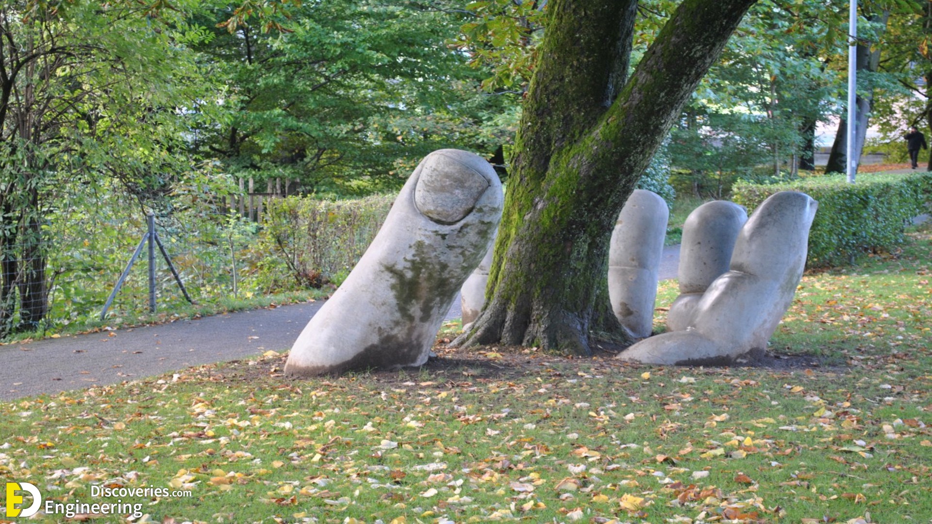 26-engineering-discoveries-from-stone-to-awe-the-most-creative-sculptures-worldwide-must-see-photos.jpg