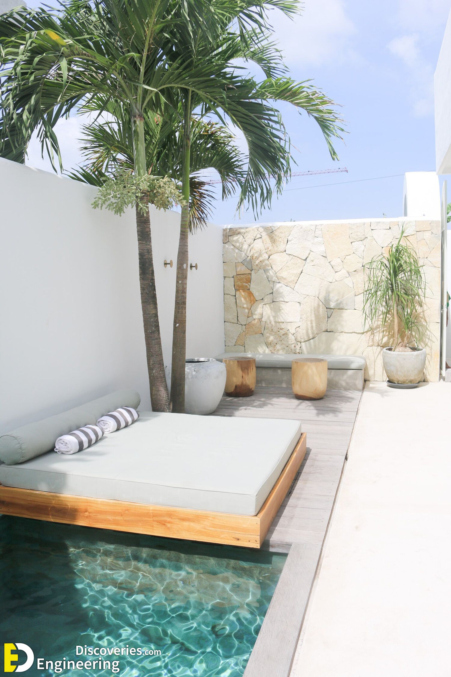 26-engineering-discoveries-gorgeous-modern-swimming-pool-designs.jpg