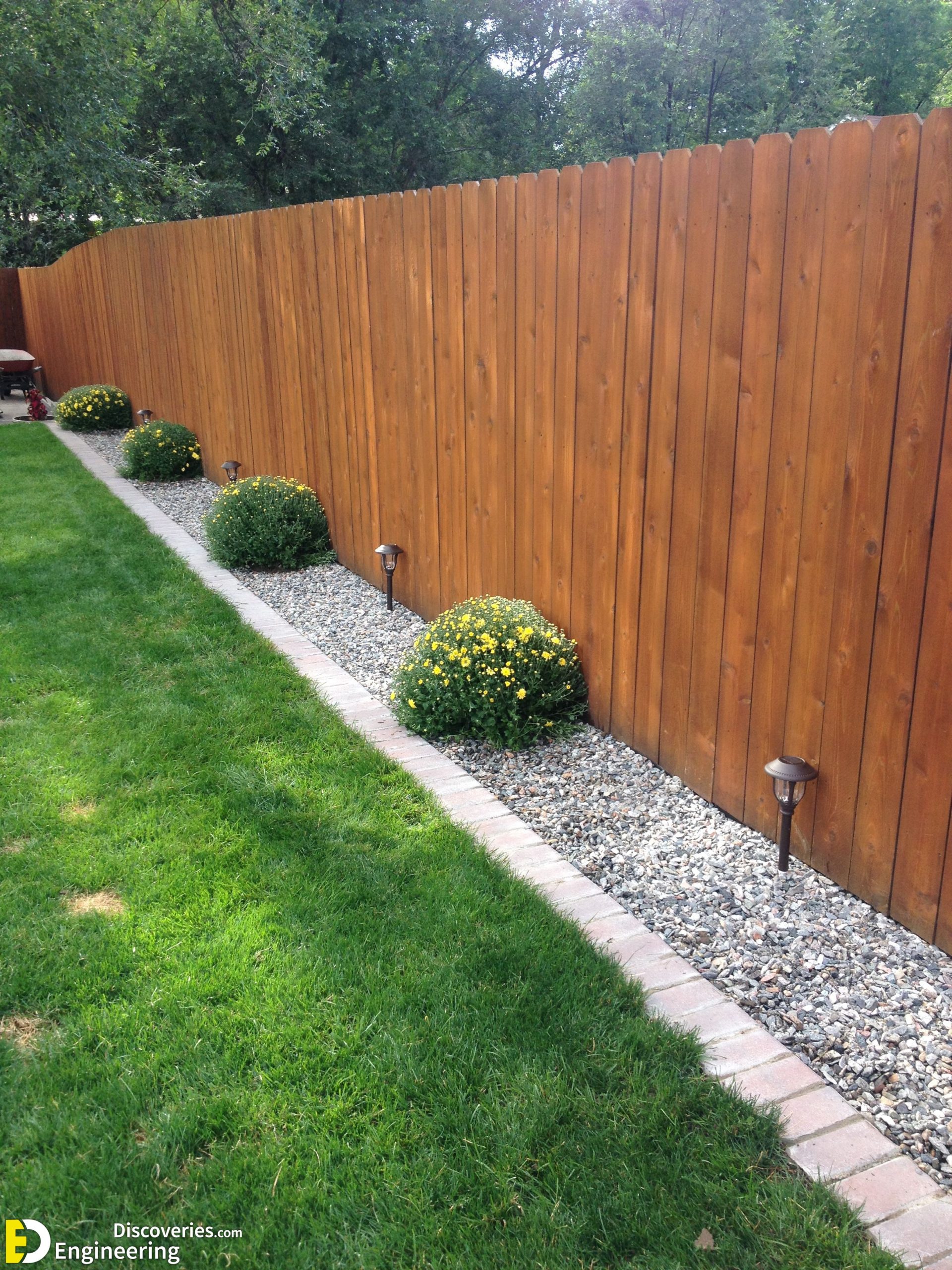 26-engineering-discoveries-transform-your-front-yard-with-these-30-awesome-and-colorful-rock-landscaping-ideas-scaled.jpg