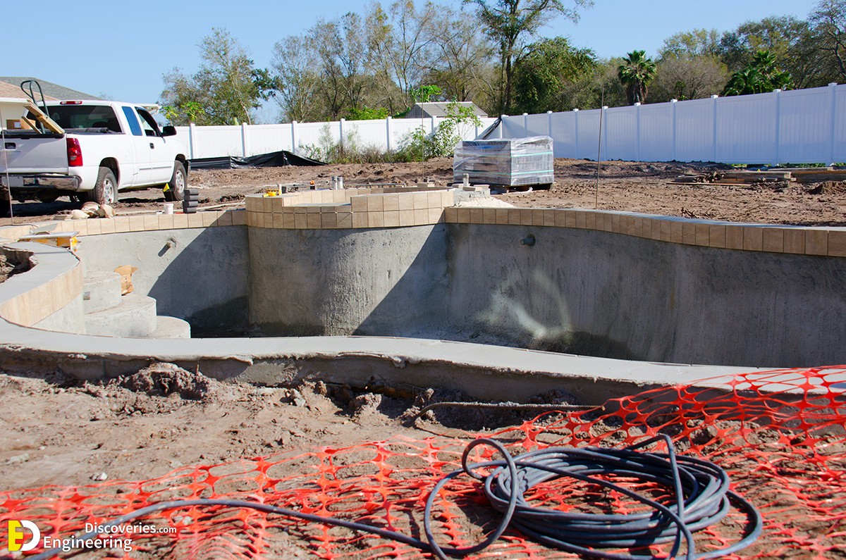 30-engineering-discoveries-from-groundwork-to-glory-332B-epic-photos-of-an-rcc-swimming-pool-under-construction.jpg