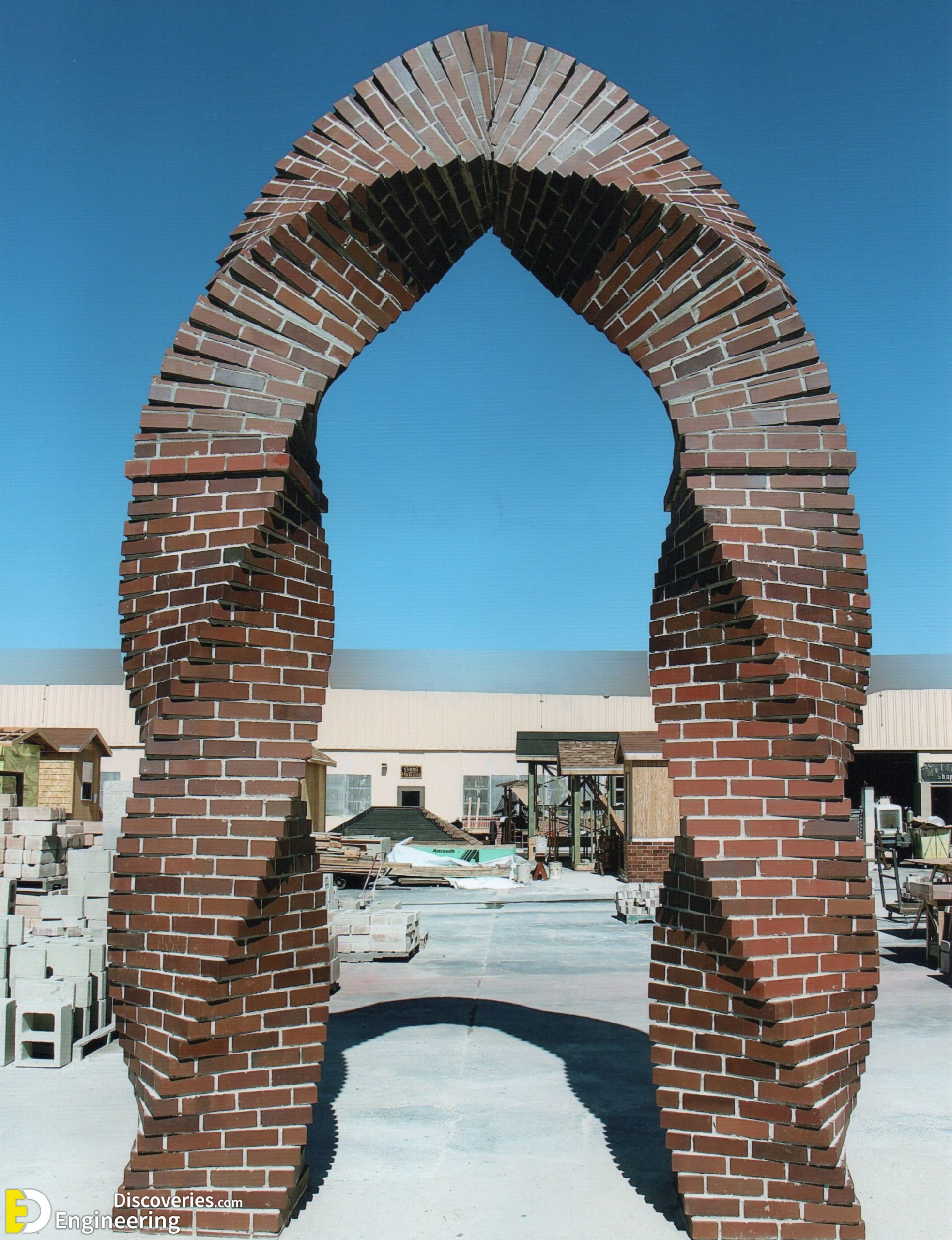 1-engineering-discoveries-crafting-your-own-stunning-twisted-brick-column-and8211-a-diy-masterpiece-scaled.jpg