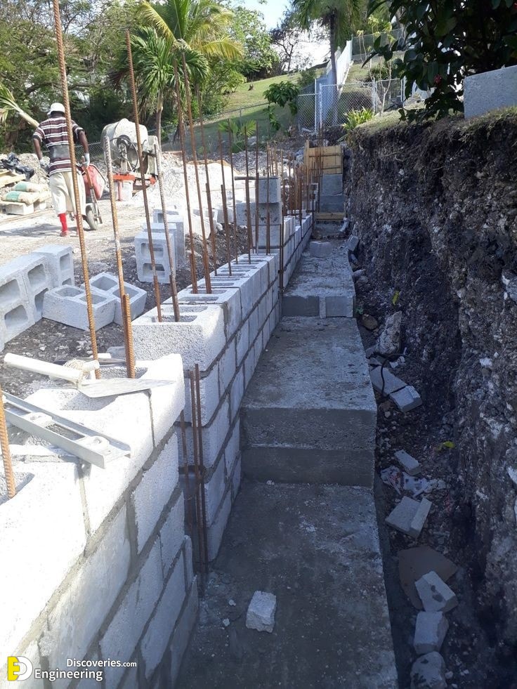 12-engineering-discoveries-fantastic-concrete-blocks-and-brick-laying-in-construction.jpg