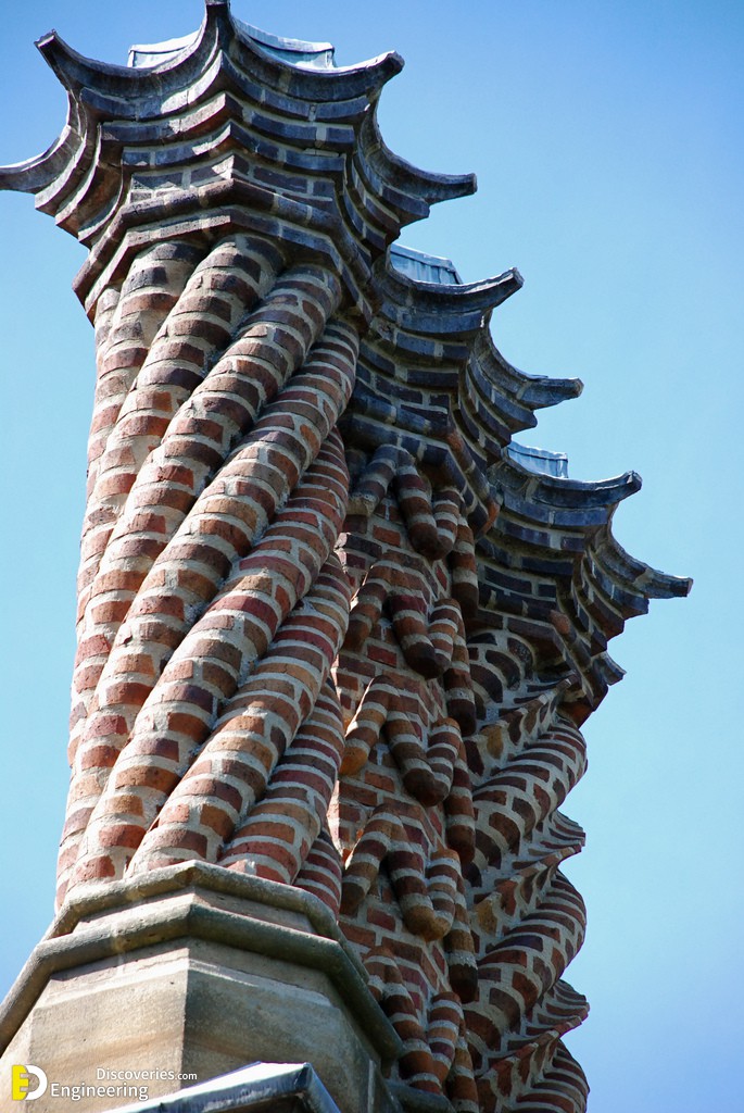 14-engineering-discoveries-crafting-your-own-stunning-twisted-brick-column-and8211-a-diy-masterpiece.jpg
