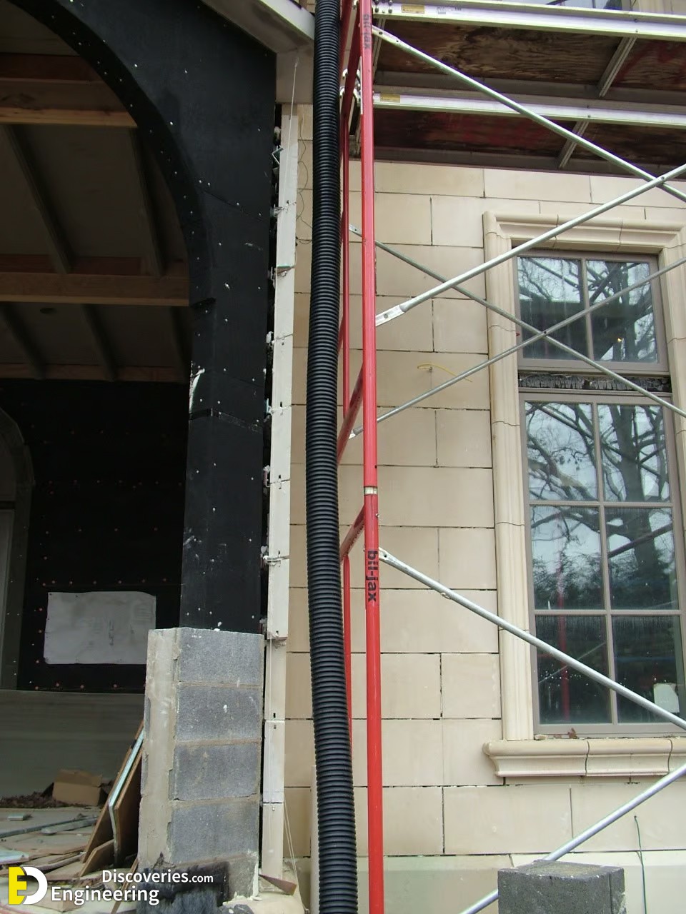 16-engineering-discoveries-methods-of-installing-marble-and-stones-on-facades.jpg