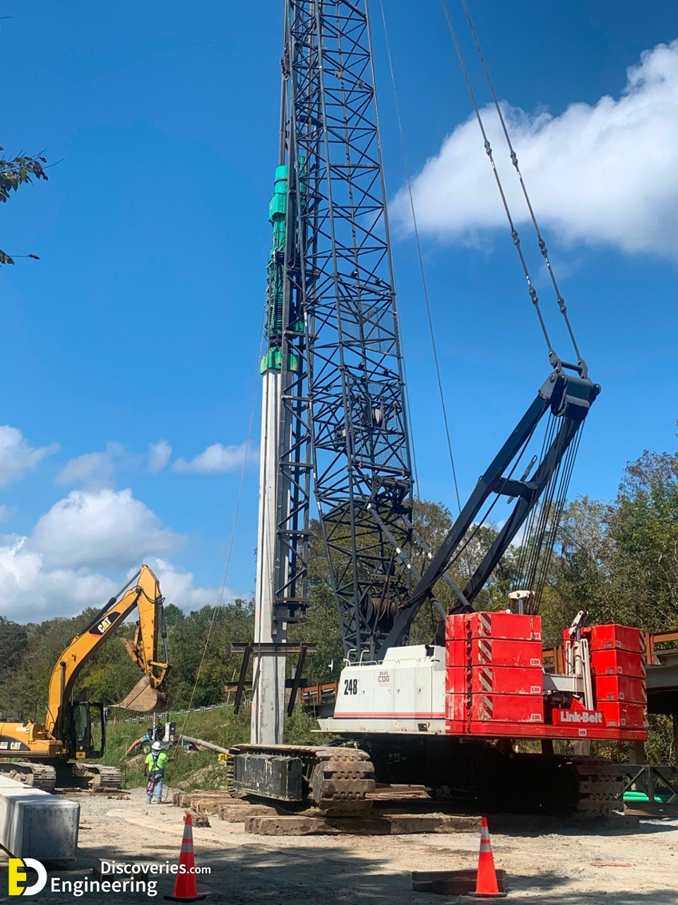 18-engineering-discoveries-building-bridges-302B-photos-of-structure-bridge-under-construction.jpg
