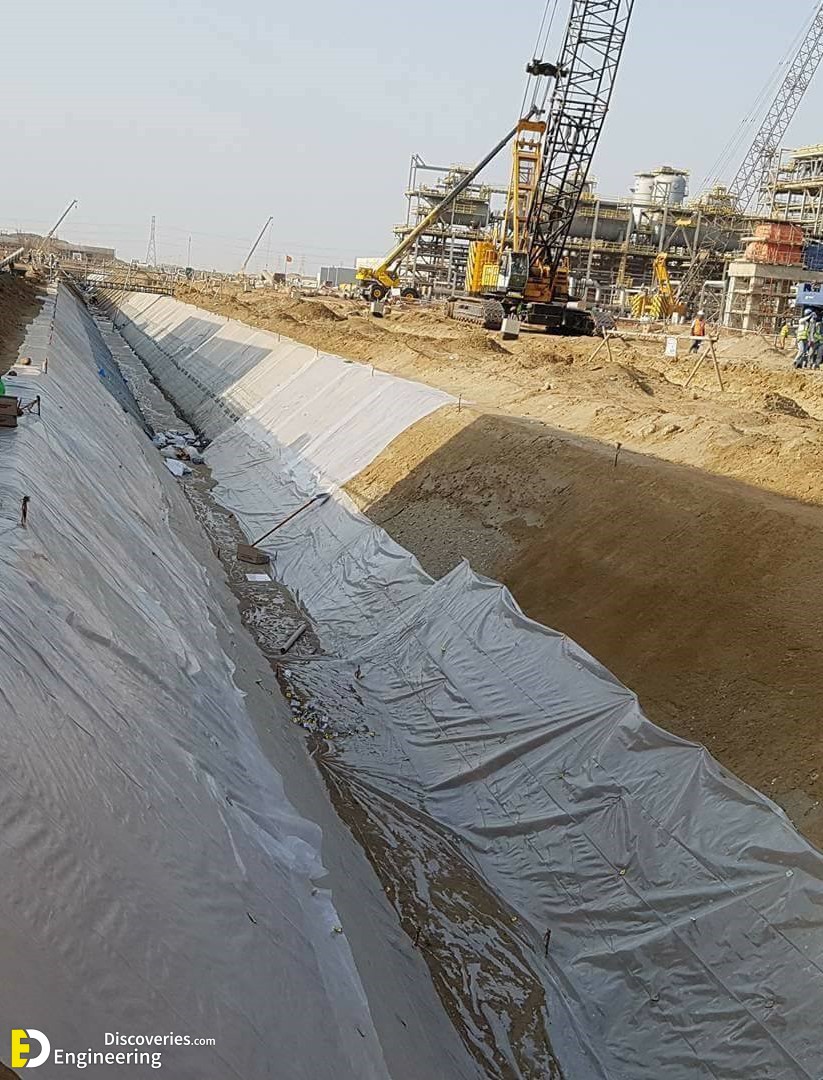 20-engineering-discoveries-342B-stunning-pictures-showcasing-the-construction-of-concrete-irrigation-canals.jpg