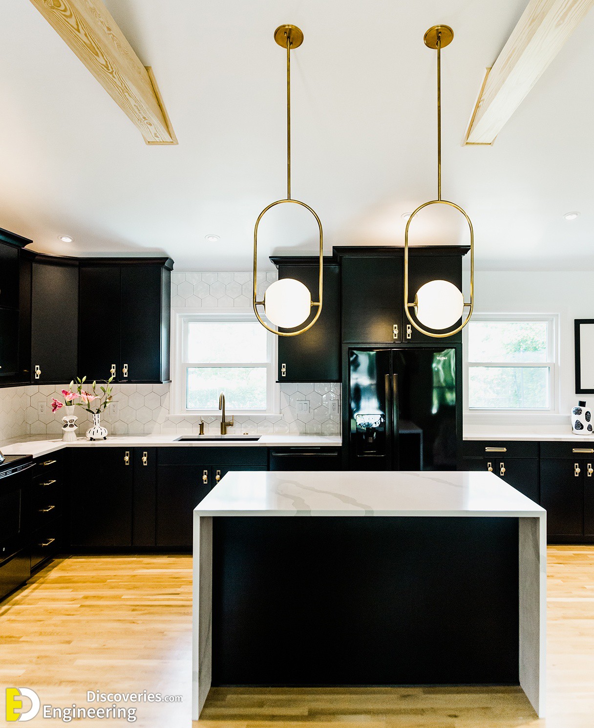 21-engineering-discoveries-38-kitchen-island-lighting-ideas-to-illuminate-the-heart-of-your-home.jpeg