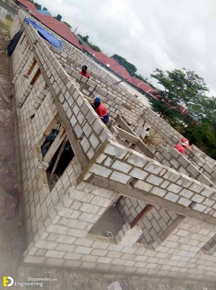 23-engineering-discoveries-fantastic-concrete-blocks-and-brick-laying-in-construction.jpg