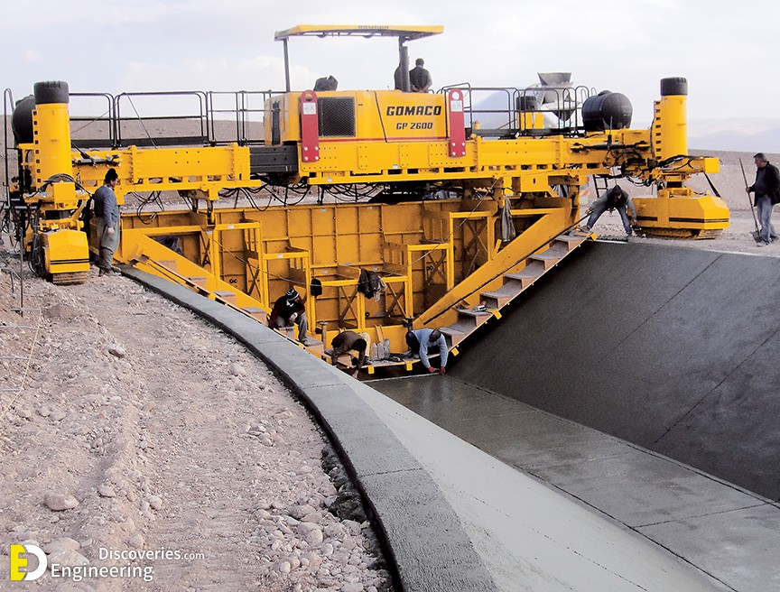 26-engineering-discoveries-342B-stunning-pictures-showcasing-the-construction-of-concrete-irrigation-canals.jpg