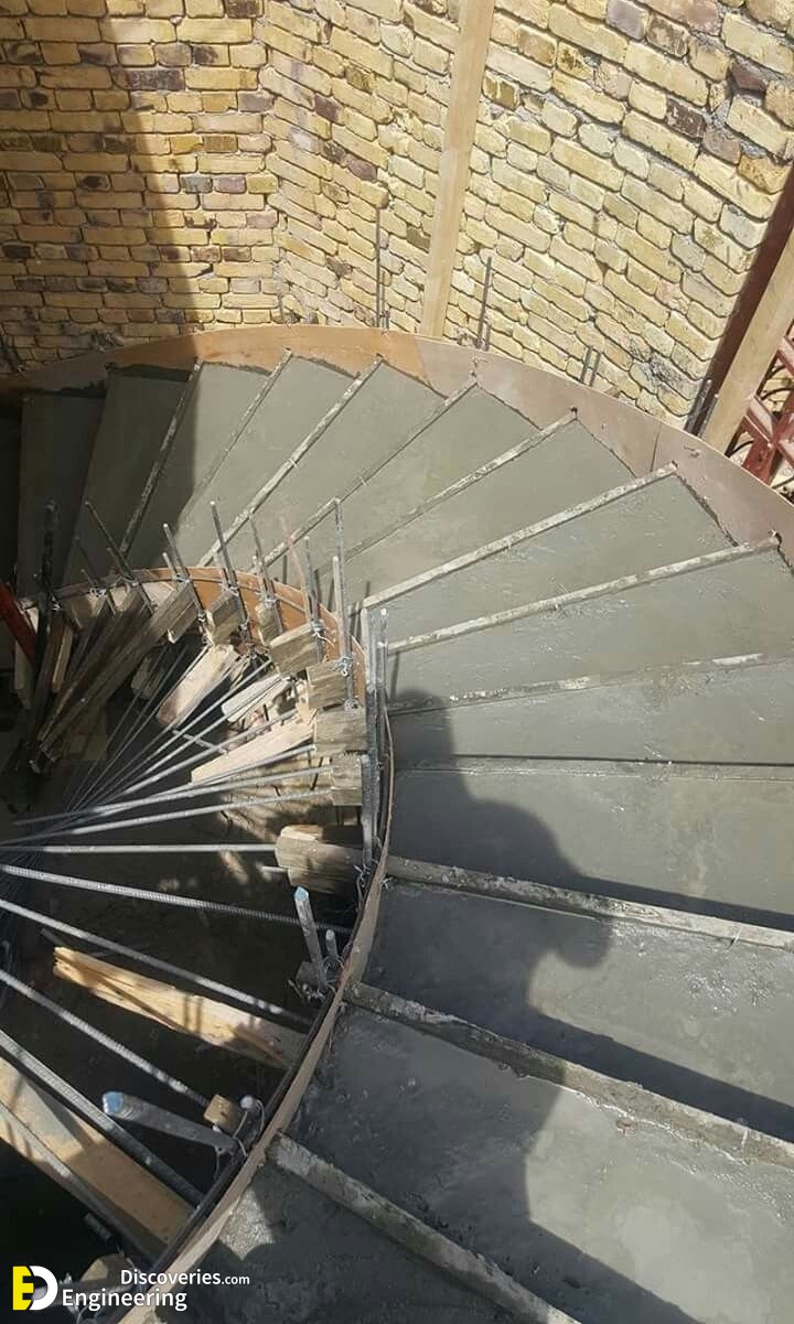 26-engineering-discoveries-352B-mesmerizing-photos-of-rcc-concrete-stairs-under-construction.jpg