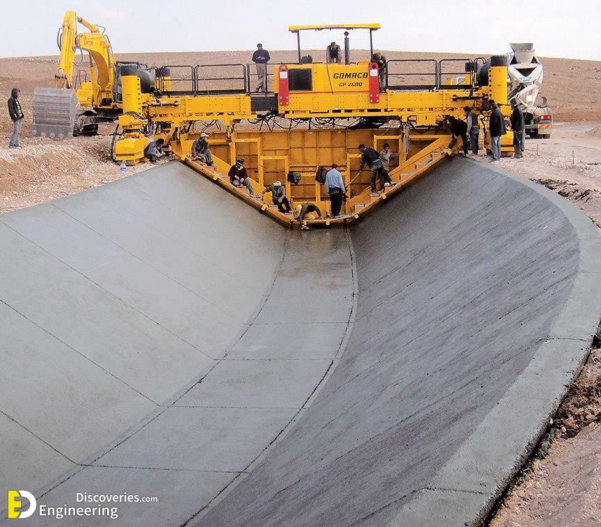 27-engineering-discoveries-342B-stunning-pictures-showcasing-the-construction-of-concrete-irrigation-canals.jpg