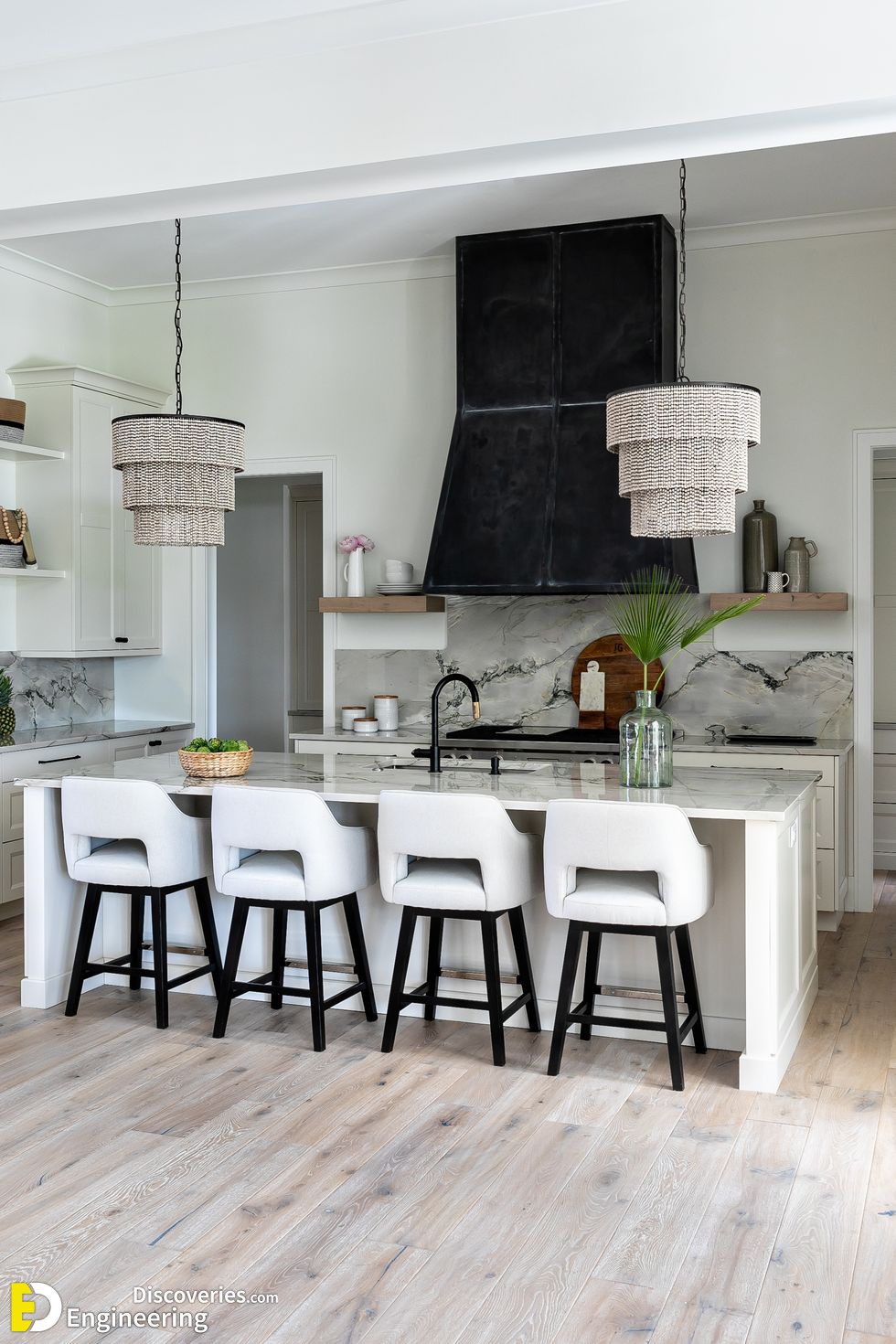 32-engineering-discoveries-38-kitchen-island-lighting-ideas-to-illuminate-the-heart-of-your-home.jpg