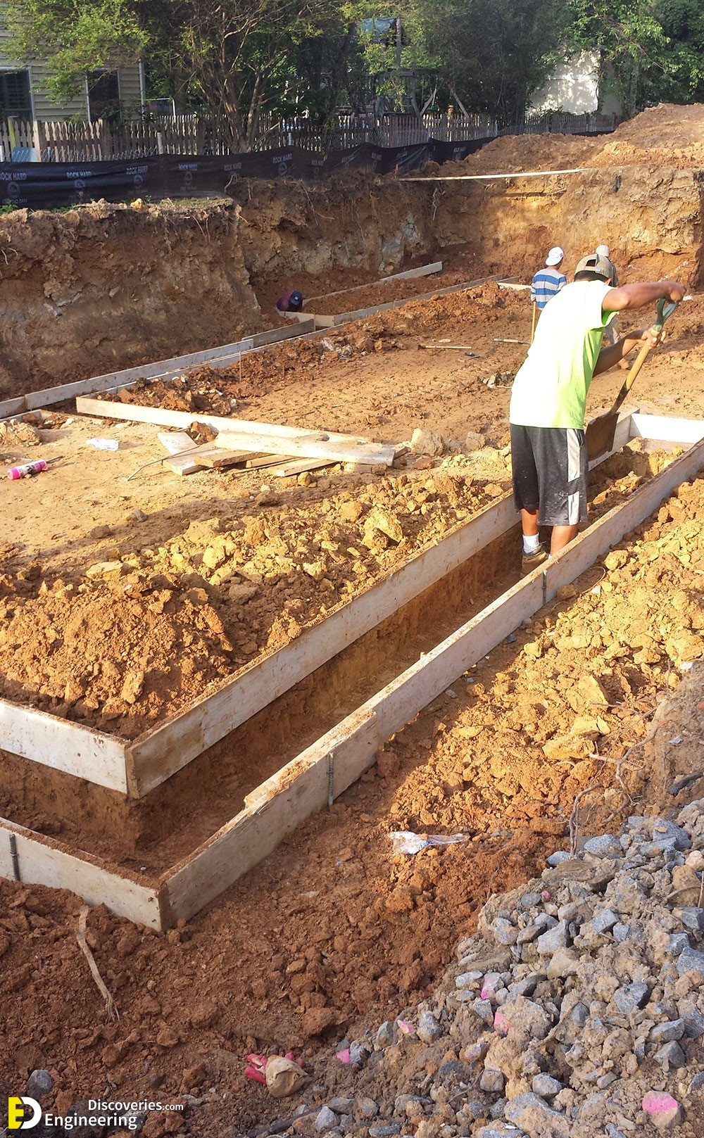 7-engineering-discoveries-foundation-construction-excavating-earthwork-for-foundation-structures.jpg