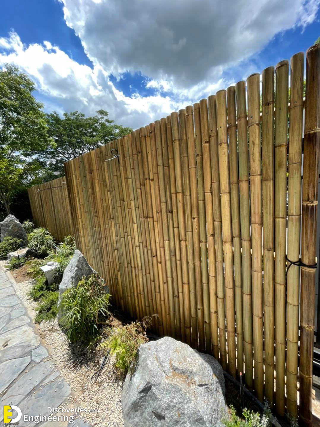 23-engineering-discoveries-discover-37-ingenious-bamboo-fence-ideas-for-your-perfect-retreat.jpg