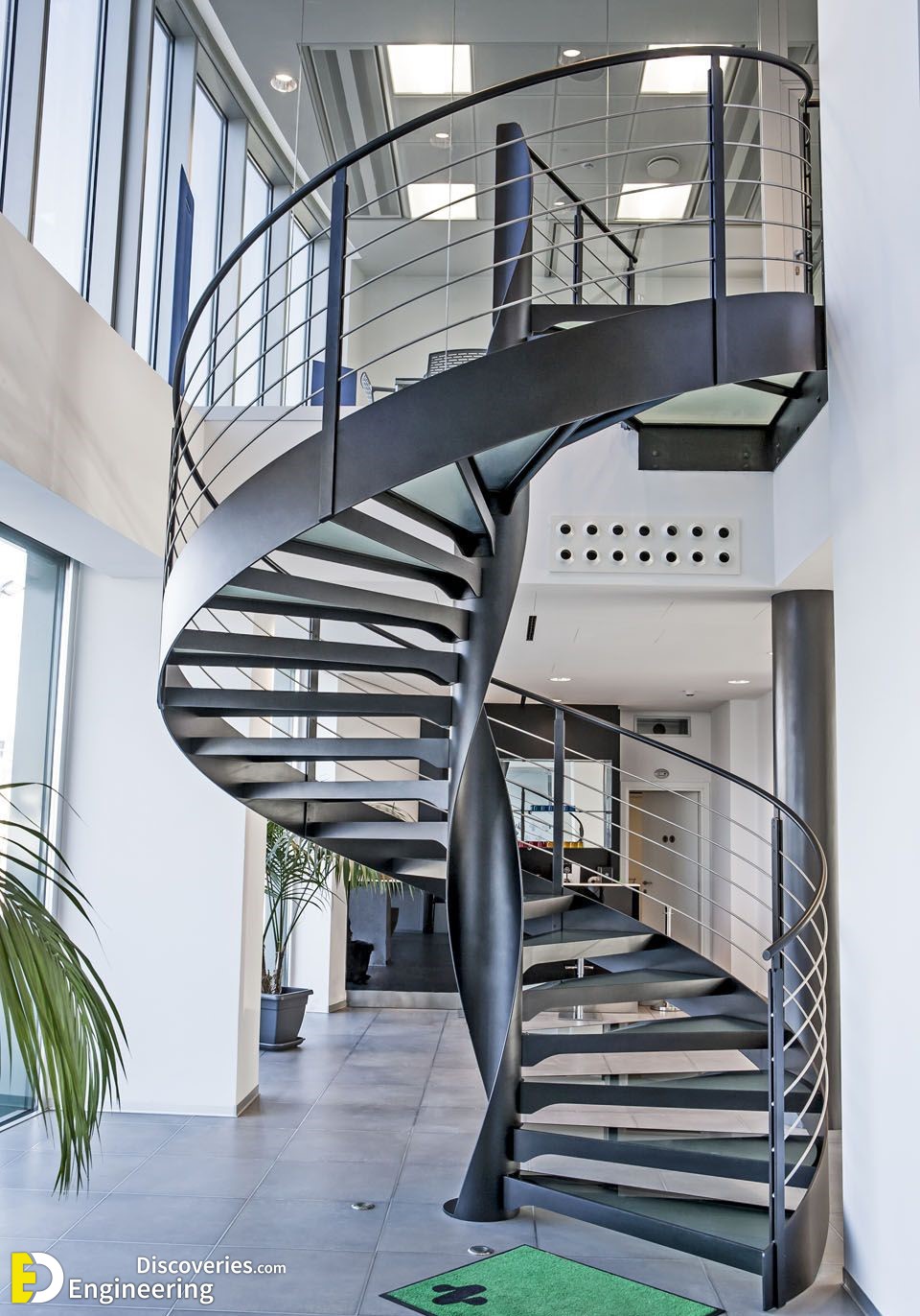 25-engineering-discoveries-272B-photos-of-iron-spiral-stairs-under-construction.jpg