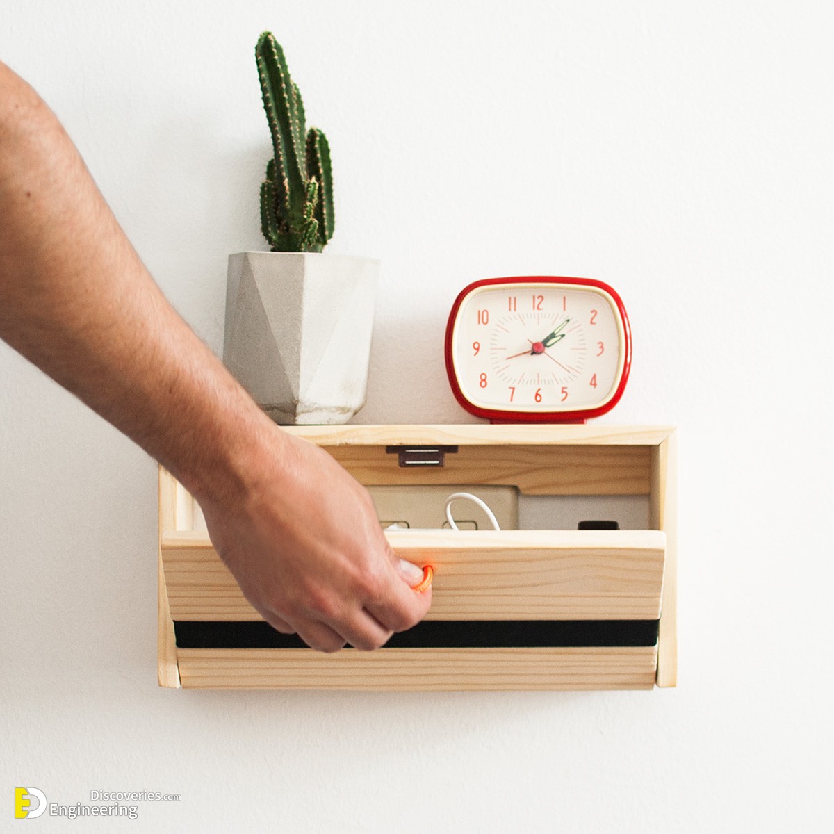 27-engineering-discoveries-creative-and-functional-furniture-ideas-to-organize-tools1.jpg