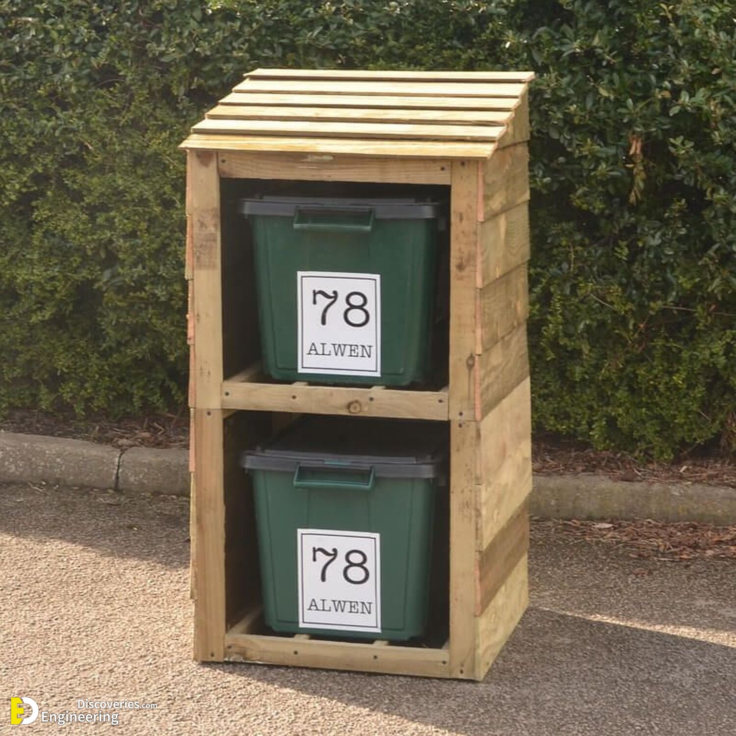 29-engineering-discoveries-322B-smart-ways-to-hide-your-outdoor-trash-can.jpg