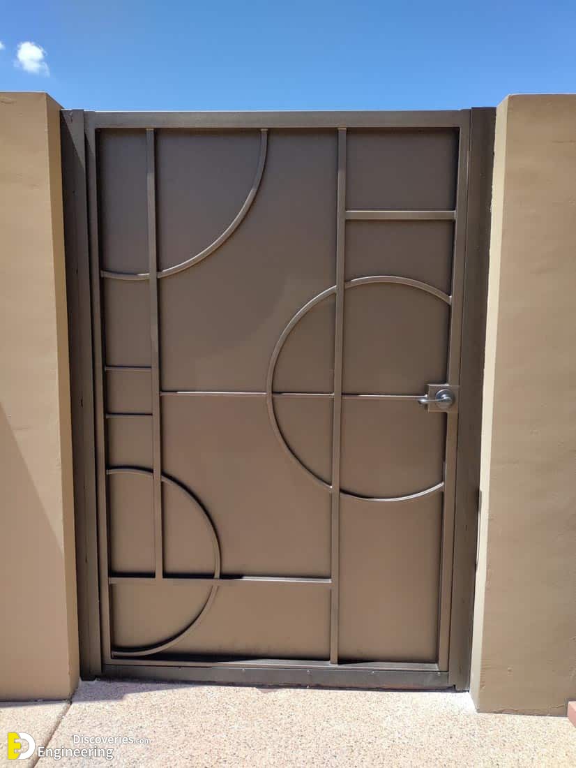 3-engineering-discoveries-302B-amazing-main-iron-gate-designs-that-redefine-home-entrances.jpg