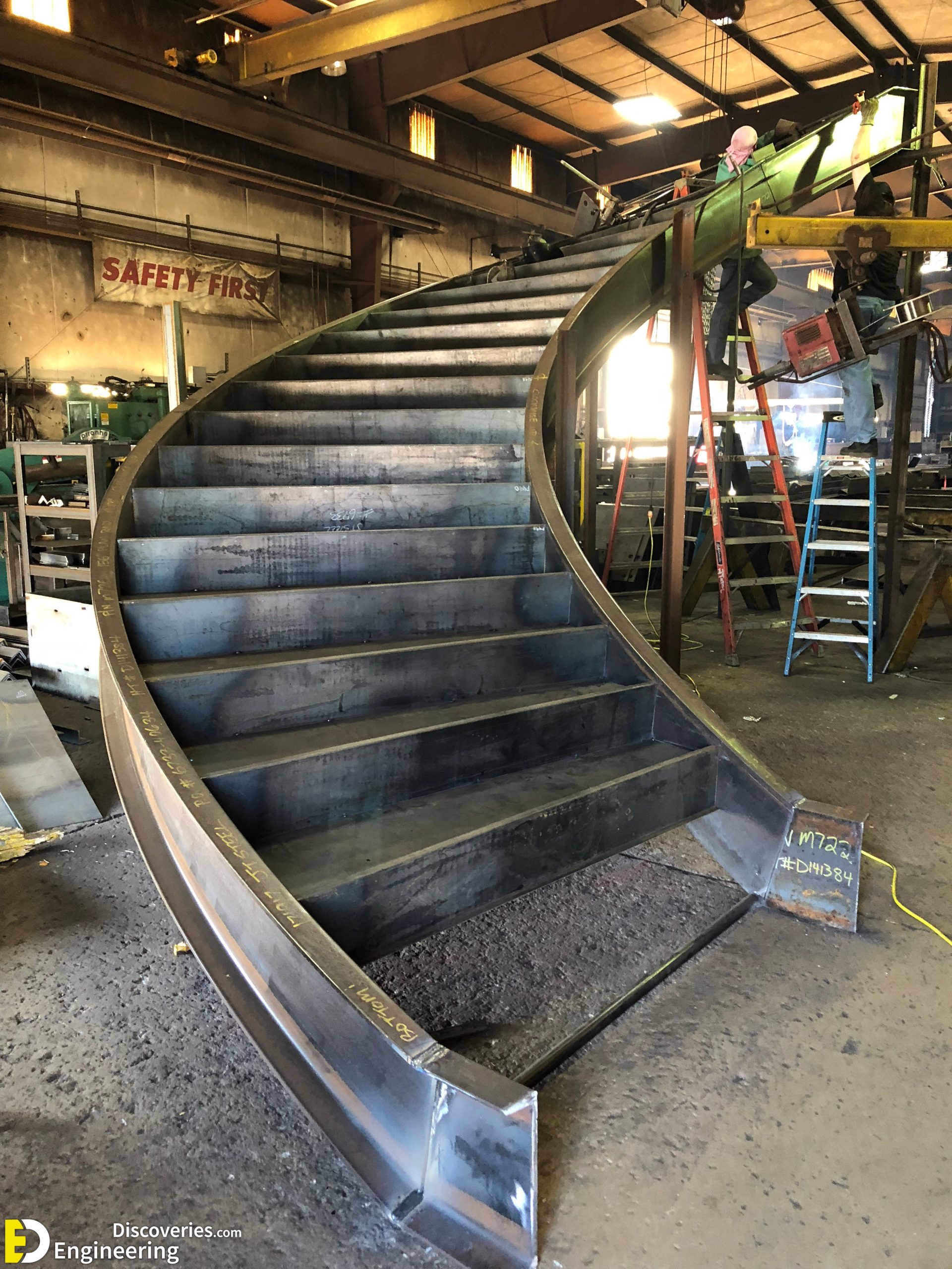 1-engineering-discoveries-302B-images-of-iron-stair-projects-scaled.jpg
