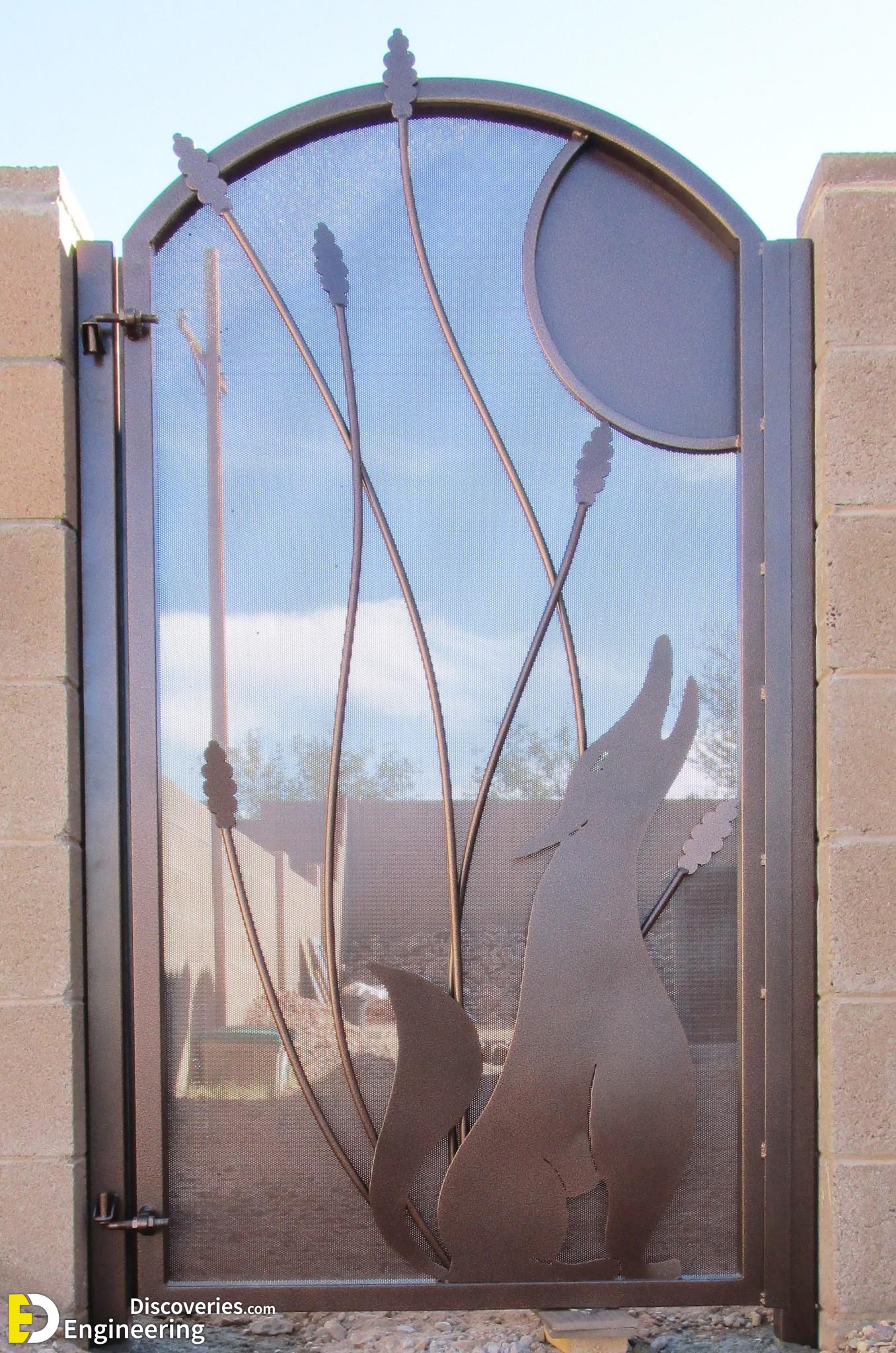 12-engineering-discoveries-iron-elegance-merging-security-and-style-with-the-hottest-new-modern-gate-designs.jpg