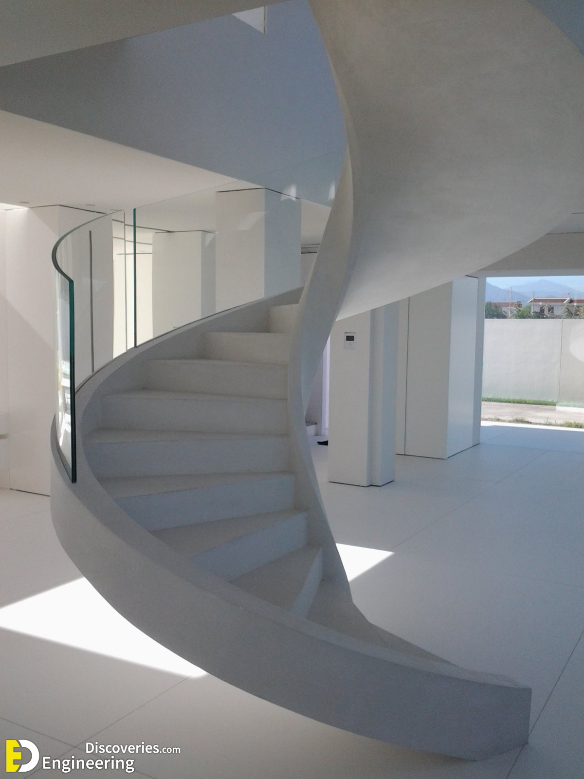 13-engineering-discoveries-step-into-luxury-352B-stunning-stair-designs-that-redefine-interior-elegance.jpg