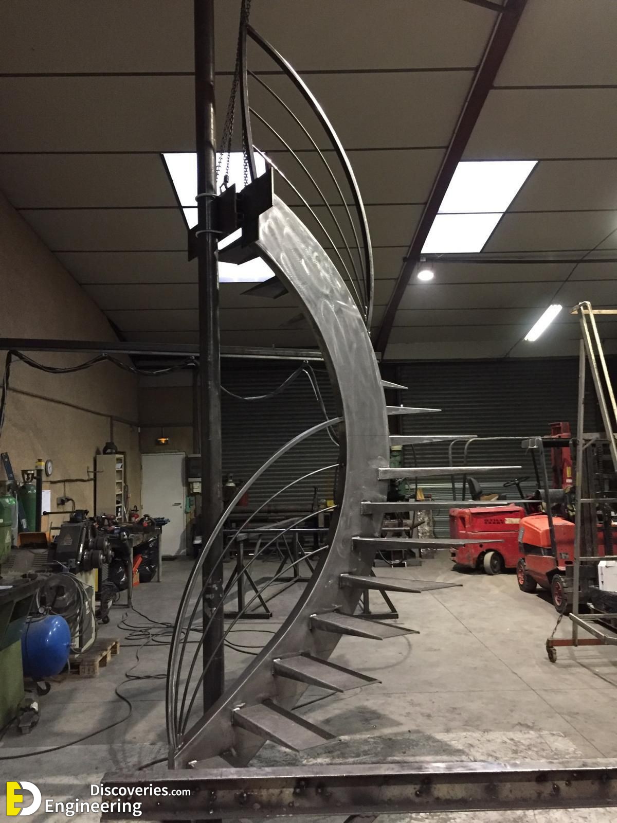 15-engineering-discoveries-302B-images-of-iron-stair-projects.jpg