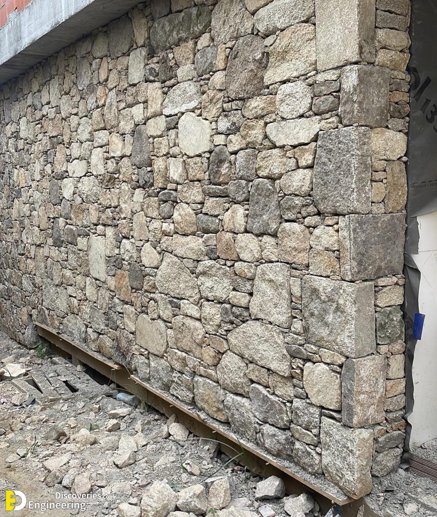16-engineering-discoveries-how-to-build-a-stone-wall-stone-wall-projects-under-construction.jpg