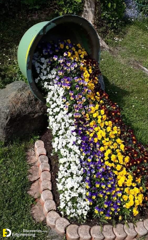 20-engineering-discoveries-spectacular-garden-decorating-ideas-with-stones.jpg