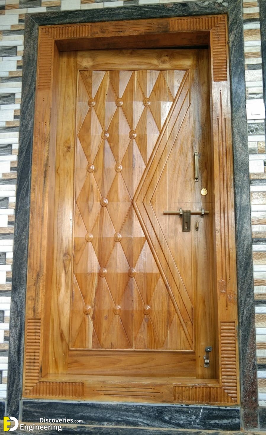 22-engineering-discoveries-amazing-front-door-entranceideas-to-help-your-home-stand-out-.jpg