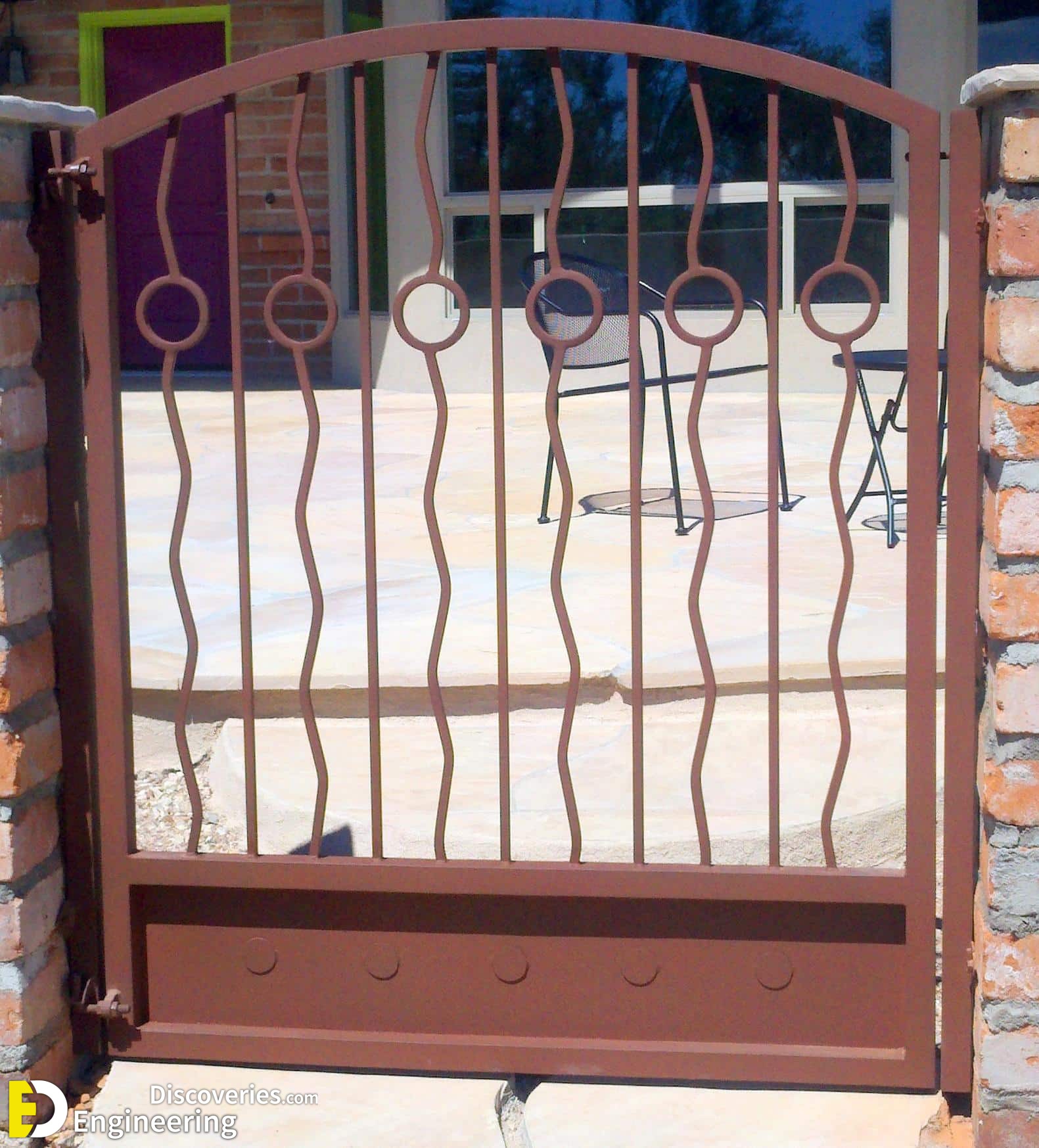 22-engineering-discoveries-iron-elegance-merging-security-and-style-with-the-hottest-new-modern-gate-designs.jpg