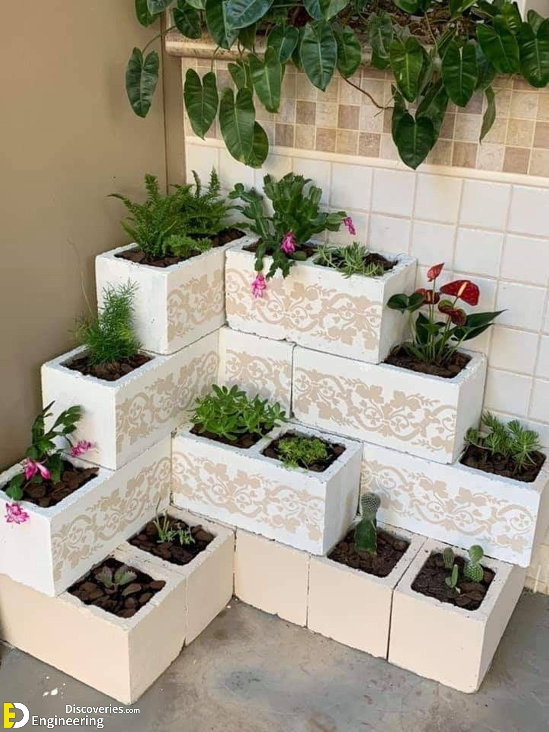 23-engineering-discoveries-how-to-use-concrete-blocks-for-stylish-and-unique-home-decor-get-inspired-scaled.jpeg