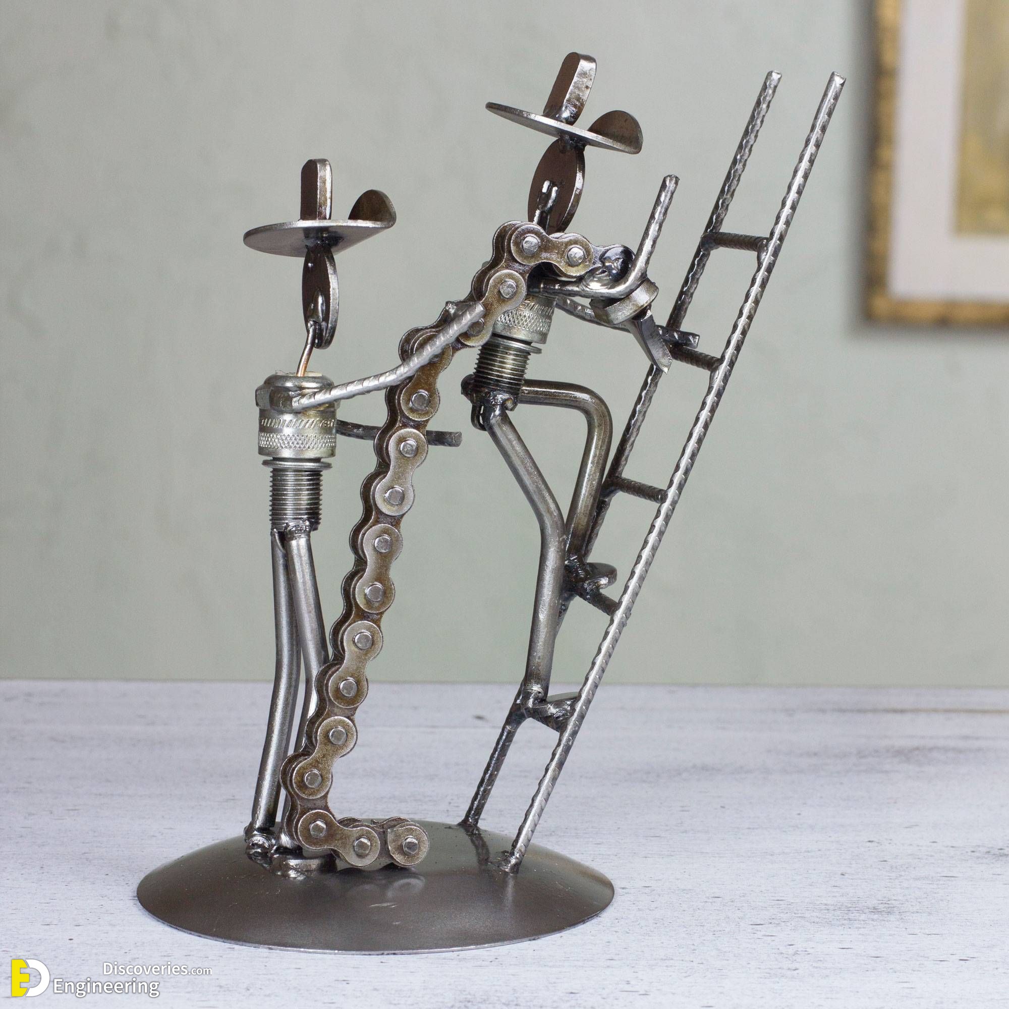 23-engineering-discoveries-transforming-scrap-metal-into-stunning-artwork.jpg