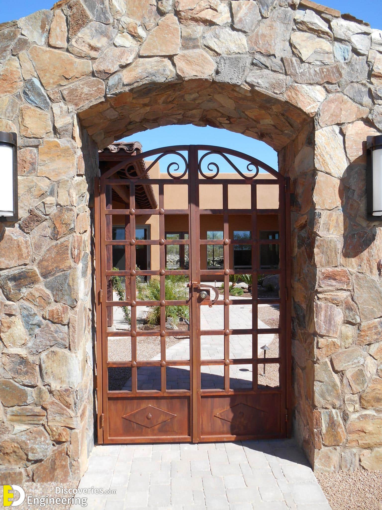 24-engineering-discoveries-iron-elegance-merging-security-and-style-with-the-hottest-new-modern-gate-designs.jpg