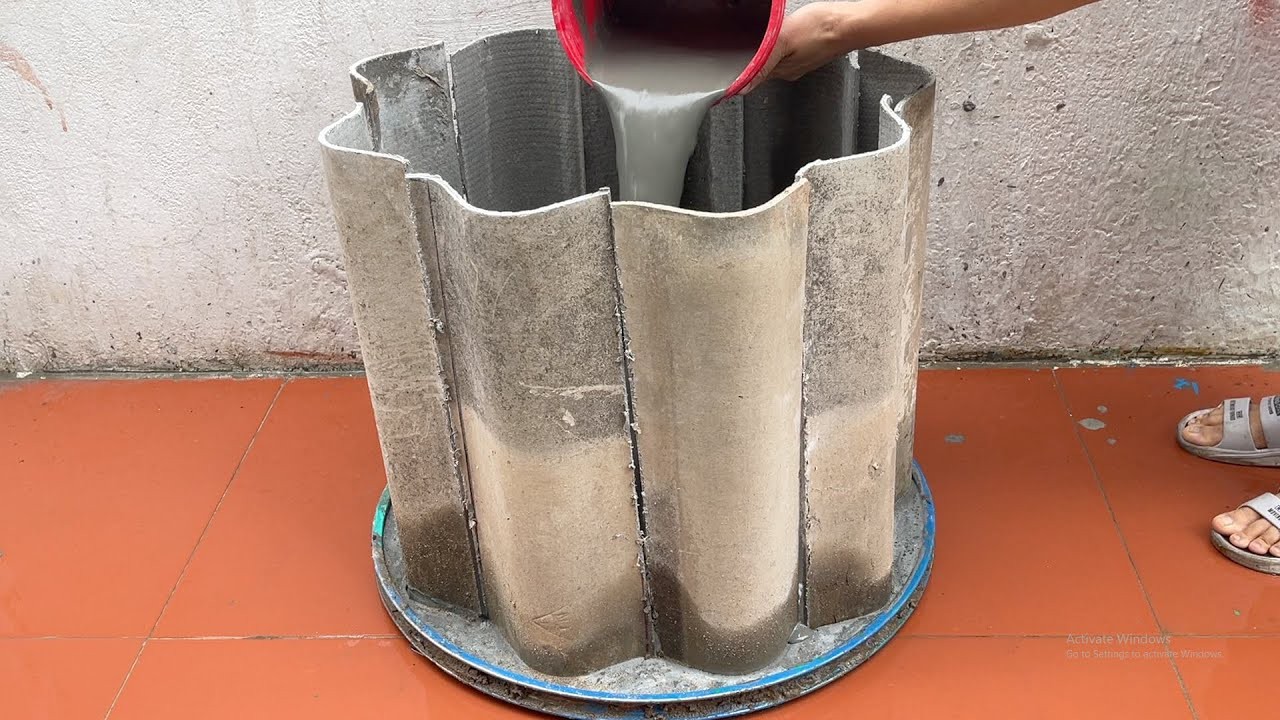 3-engineering-discoveries-how-to-make-beautiful-decorative-plant-pots-from-plastic-bottles-and-cement-.jpg