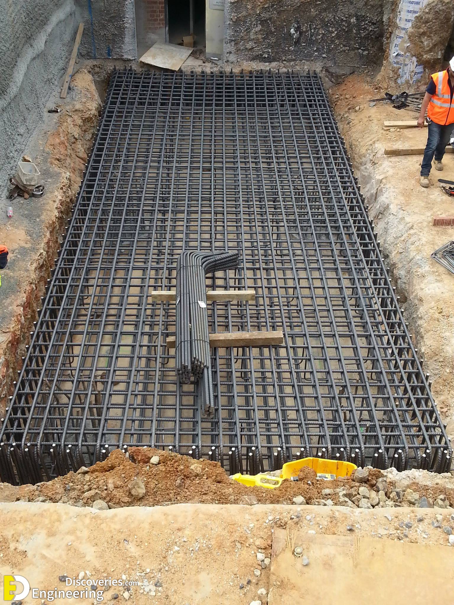 35-engineering-discoveries-452B-mesmerizing-construction-photos-showcasing-reinforced-concrete-structures.jpg