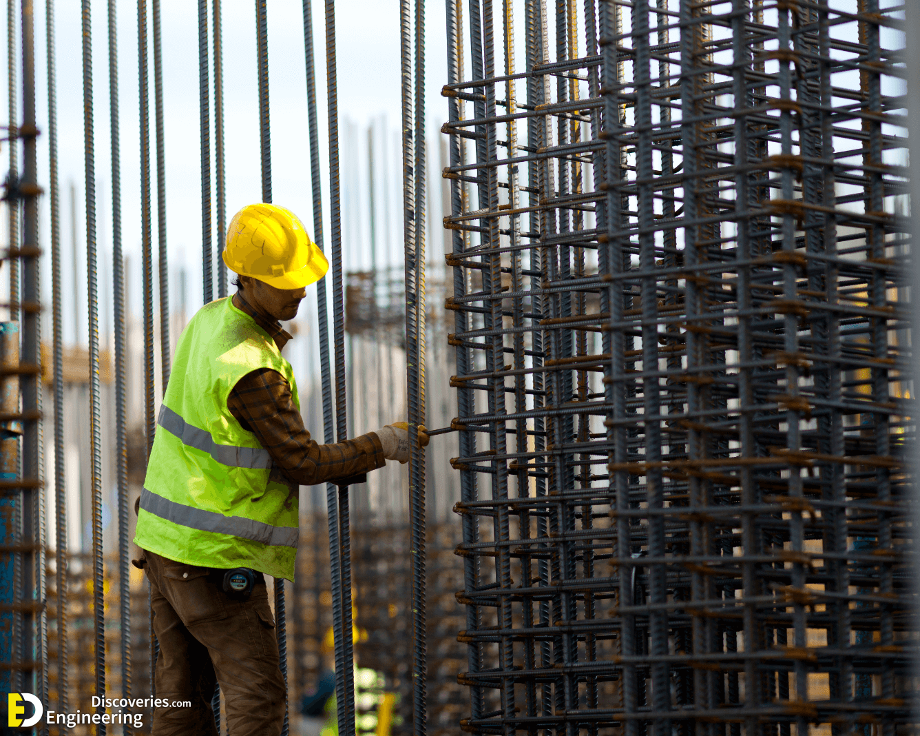 15-engineering-discoveries-behind-the-hard-hats-282B-intimate-glimpses-of-workers-at-the-construction-site.png