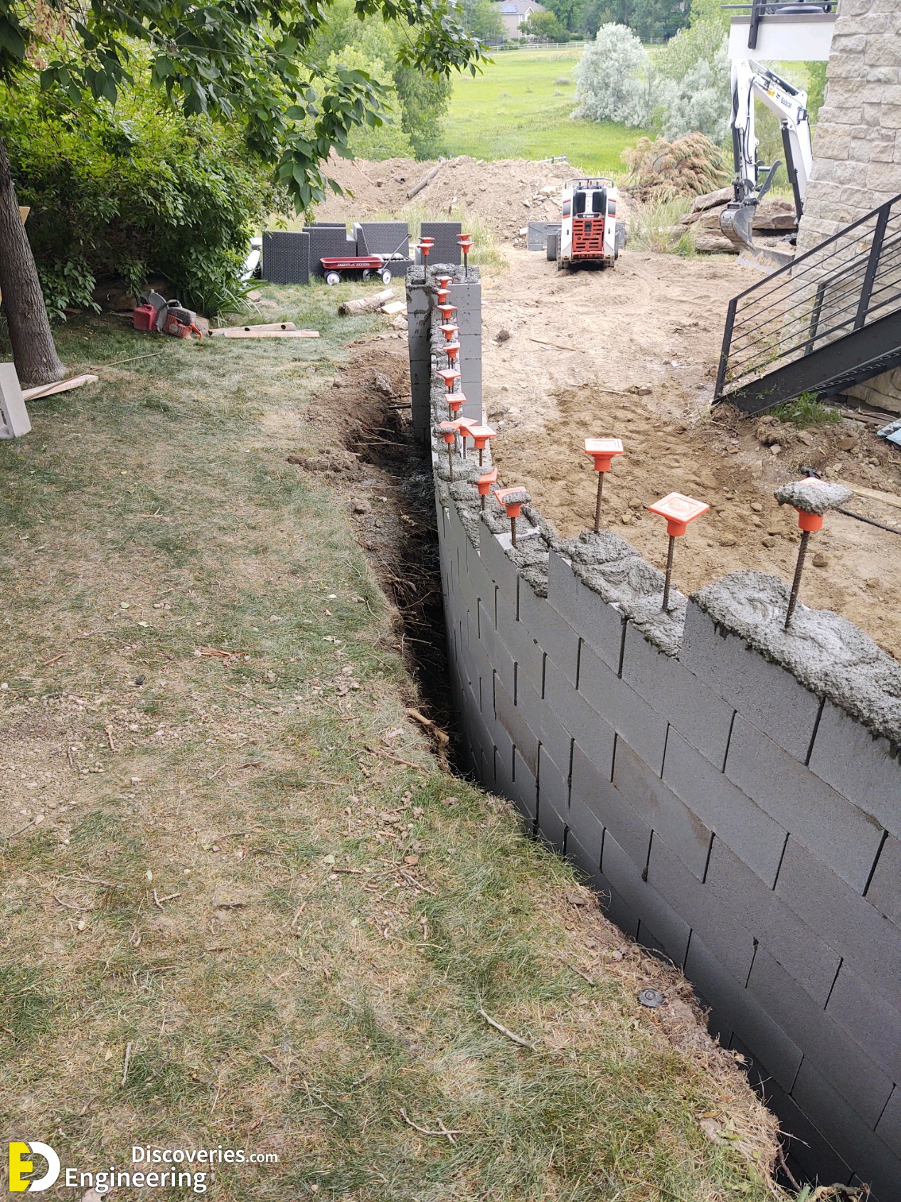 17-engineering-discoveries-292B-stunning-images-revealing-the-beauty-of-hollow-concrete-block-work.jpeg